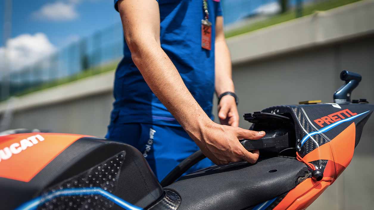 Attacco presa di ricarica MotoE